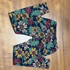 LuLaRoe Floral Leggings - Green, Red, Yellow, White Floral OS